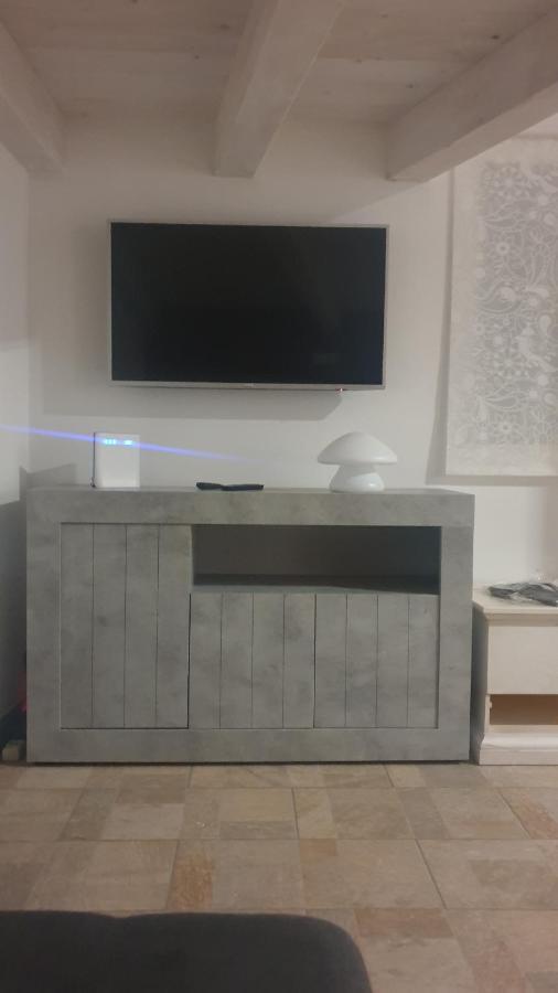 Dependance Oscar Apartment Carrozziere Fonte Ciane Luaran gambar